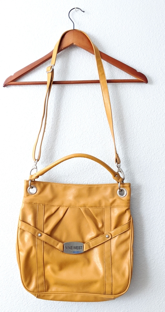 Nine west crossbody